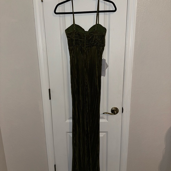 Azazie Moss Green Maxi Dress - Picture 4 of 7